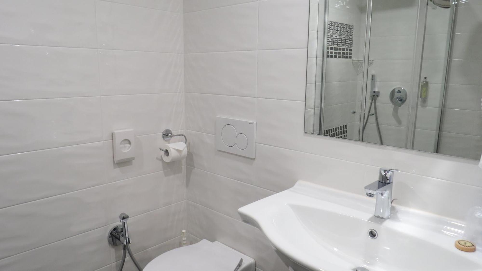 Hotel Villa Claudia Torbole Sul Garda Habitación foto